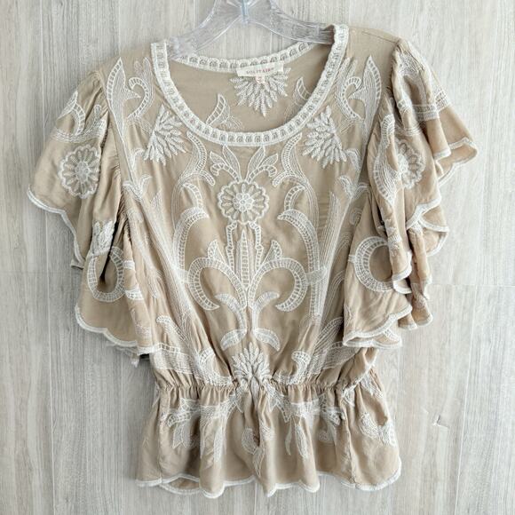 Solitaire Blouse Medium Beige Embroidered Floral Flutter Sleeves Scalloped Hem - Picture 1 of 12